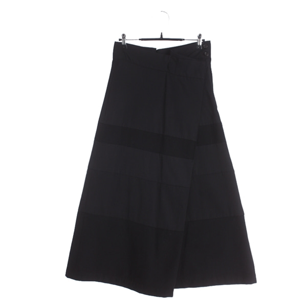 [COMME DES GARCONS]   울 100% 스커트( MADE IN JAPAN )[SIZE : WOMEN 25]